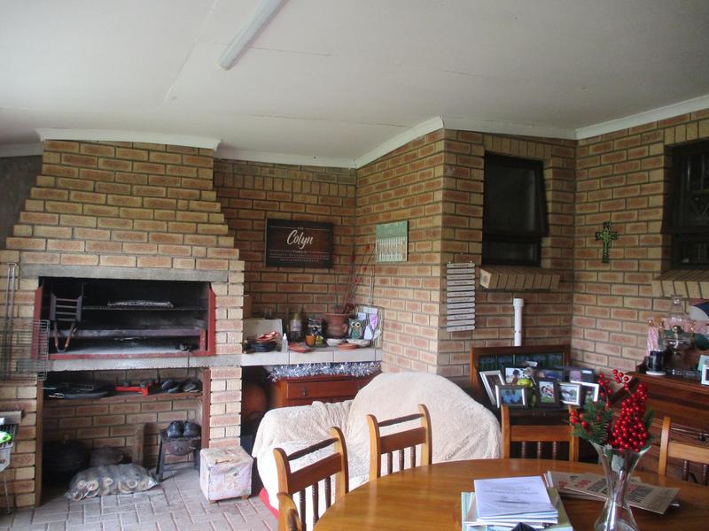 3 Bedroom Property for Sale in Langenhovenpark Free State